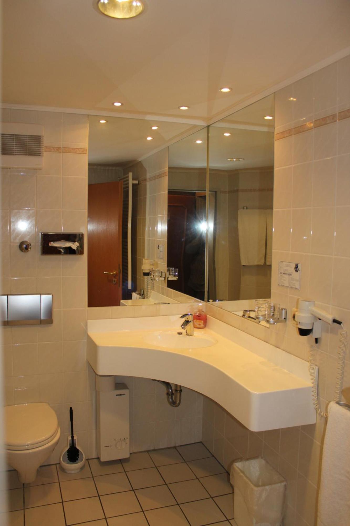 Hotel Am Park Stadtkyll Εξωτερικό φωτογραφία